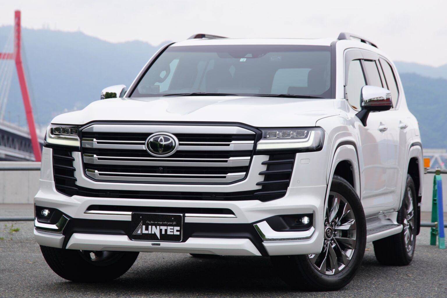 トヨタ ランドクルーザー300 3.5 ZX 4WD モデリスタフルエアロ 7人乗り （プレシャスホワイトパール） | 外車・輸入車の買取 ...